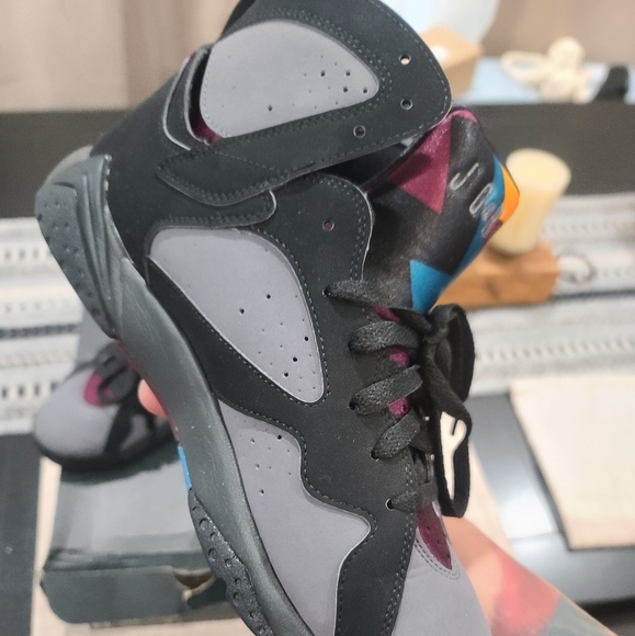Jordan VII - Picture 2 of 4
